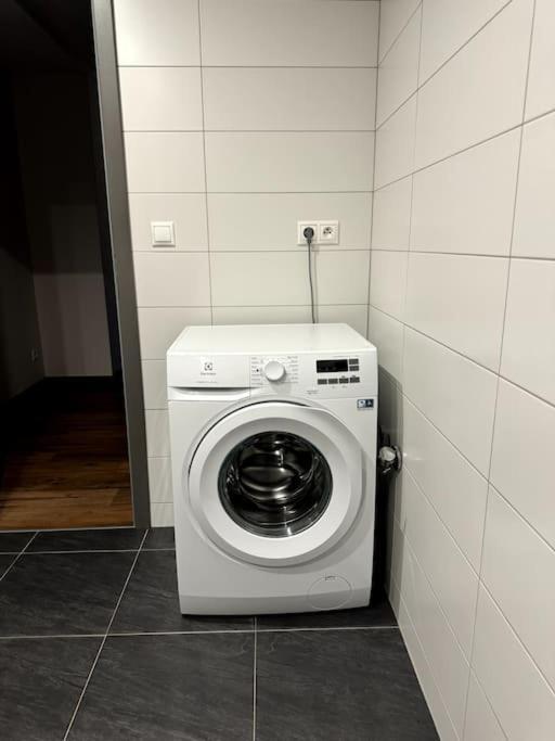 Modern Apartment In City Centre Banská Bystrica Extérieur photo